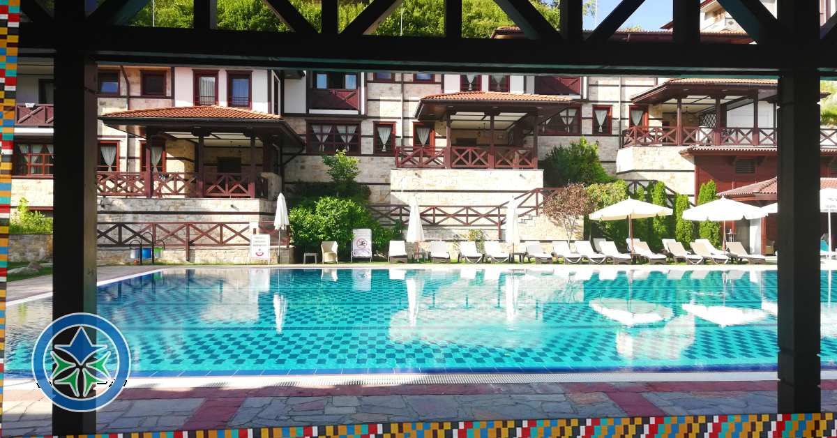 Минерален басейн в СПА хотел Исмена Девин